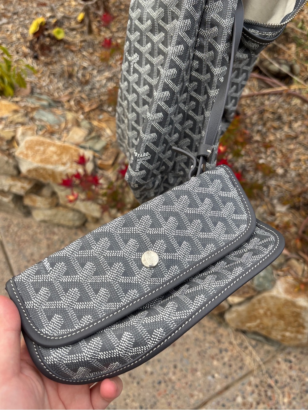 Goyard Grey Monogram Hobo Tote - Picture 6 of 9